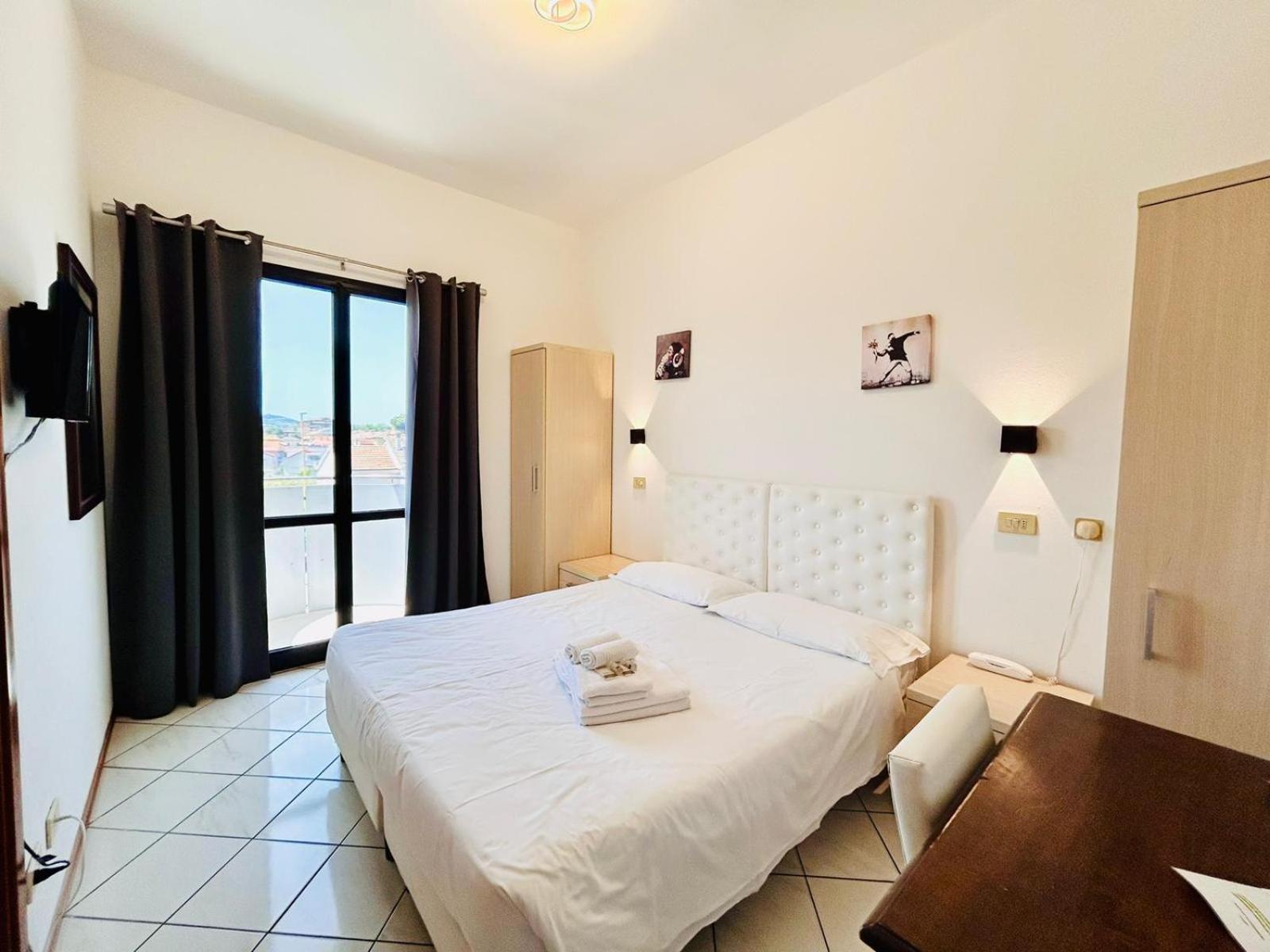 Hotel Romagna Cesena Esterno foto