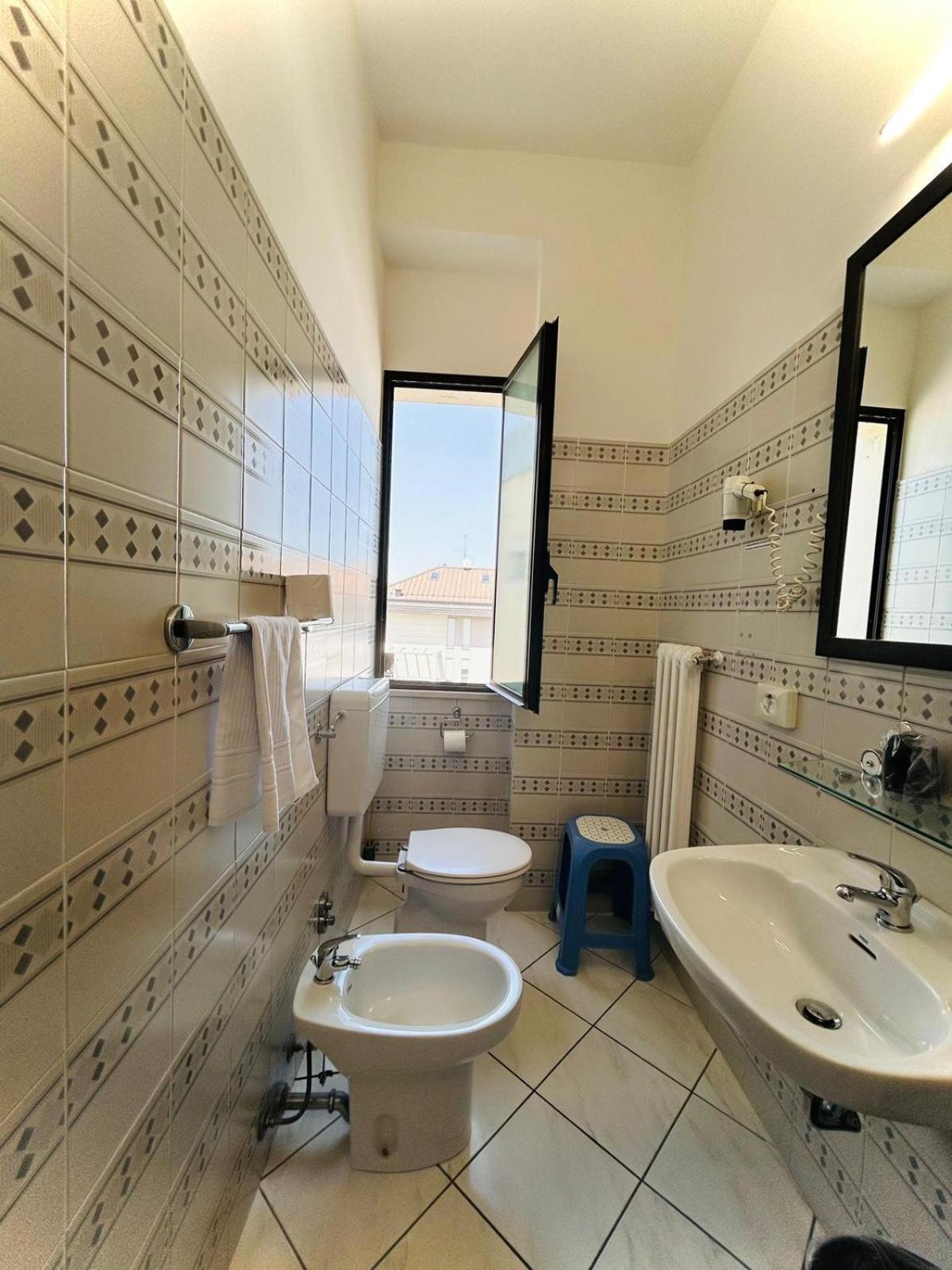 Hotel Romagna Cesena Esterno foto