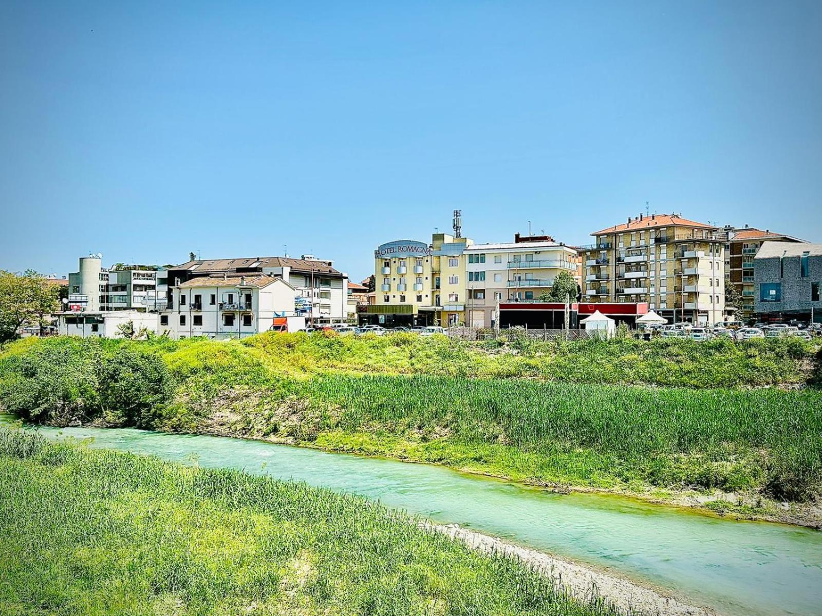 Hotel Romagna Cesena Esterno foto